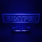 چراغ خواب طرح انهایپن ENHYPEN مدل هفت رنگ سان لیزر